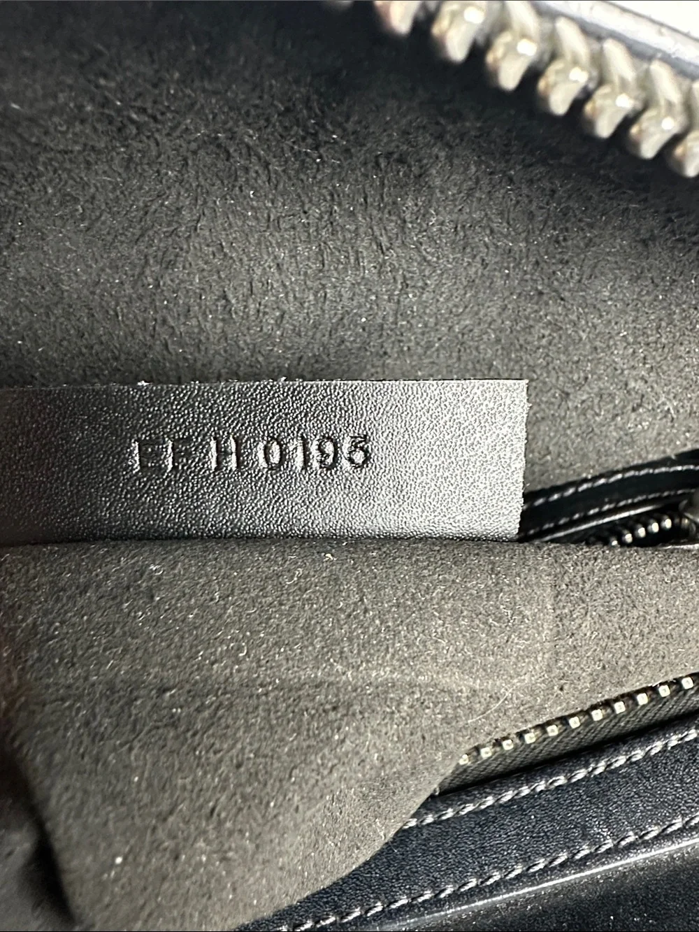 💯Authentic Givenchy Black Leather Star Satchel Crossbody Bag🍀